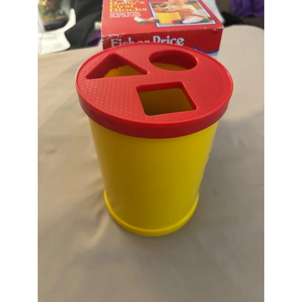 Fisher-Price Babys First Blocks Vintage 71024 Shape Sorter Toy Yellow Red Blue